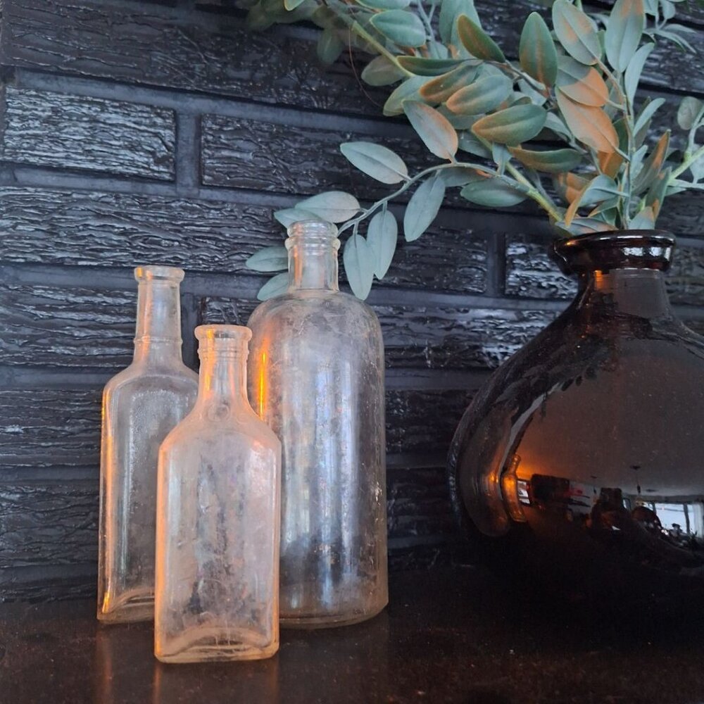 Apothecary Bottles Empty‎ Glass Decor Set of 3 Small Vintage Clear